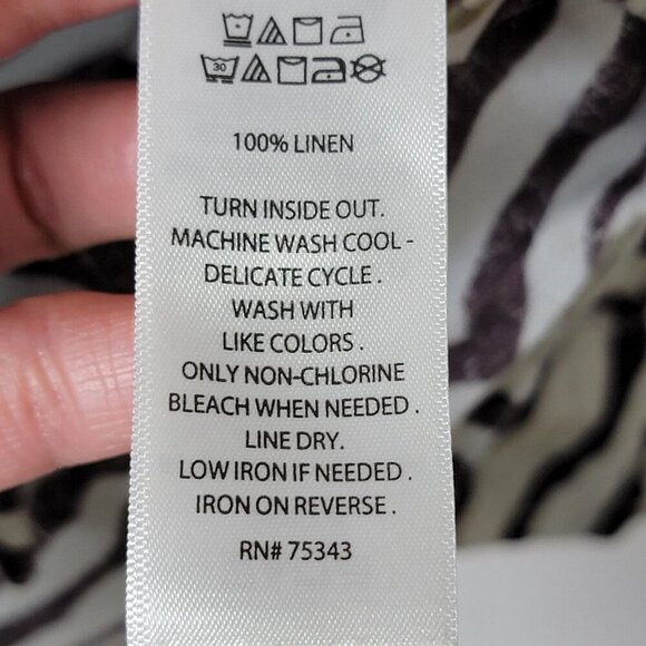 Tahari Linen Zebra Animal Print Beachy Long Sleeve Roll Tab Button Up Shirt L - Picture 10 of 10